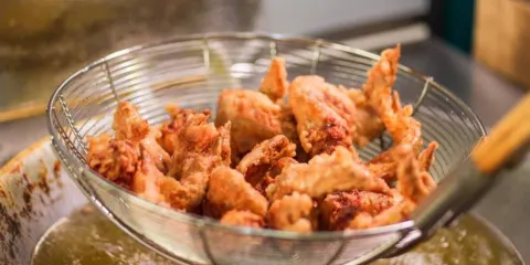 鎮前街腐乳雞翅