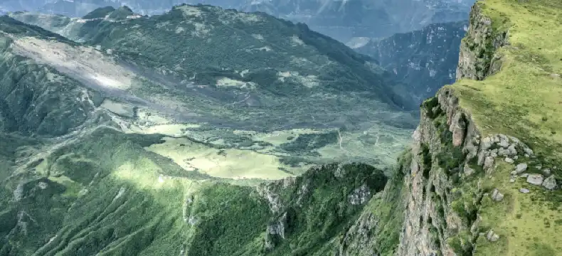 Hotels in Leibo