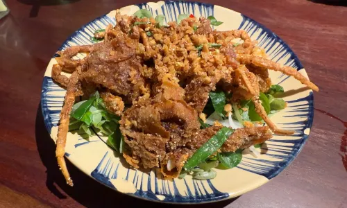 Cuc Gach Quan Restaurant