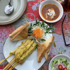 Tunk-ka Cafe Phuket Hilltop Restaurant User Photo