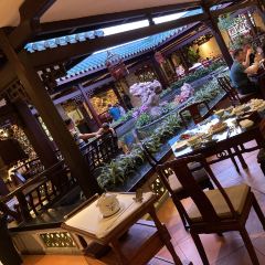 JADE RIVER User Photo