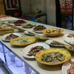 Hanshichengzizhu Barbecue (xinle) 여행 사진