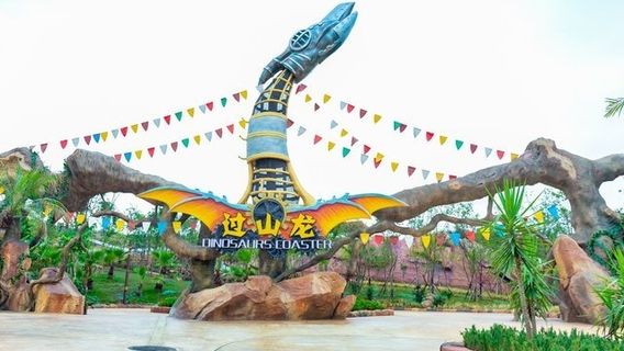 Dinosaurs Foraging for Food