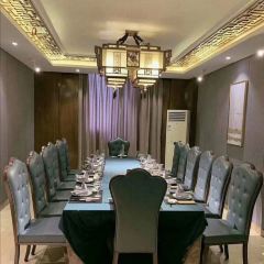 Zhongtang Hailu Hui Yanbaochi Seafood Buffet Cuisine User Photo