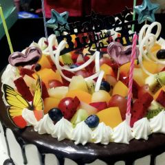 米兰西饼生日蛋糕(金麦轩分店) User Photo