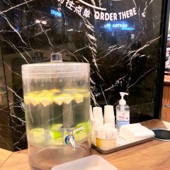 LUNEURS月乐诗 冰淇淋咖啡(环贸店) User Photo