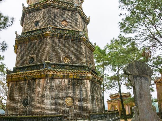 Thien Mu Pagoda