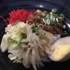 牢飯 User Photo