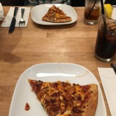 Boston Pizza West Broadway User Photo