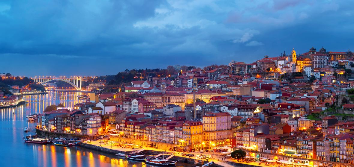 Porto Travel Guide 2026: Top Attractions, Things to Do & Deals