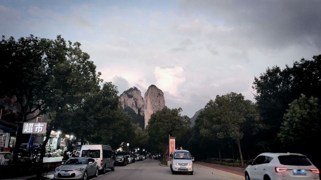황제사우