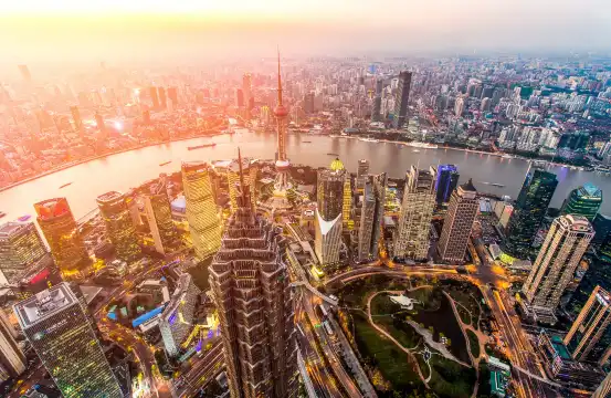 鄰近金茂大廈的酒店