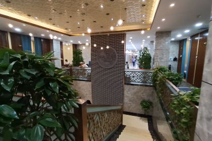 二洒手抓美食城 (一分店)