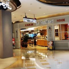 La Parisienne巴黎蜜语(BFC外滩金融中心店) User Photo