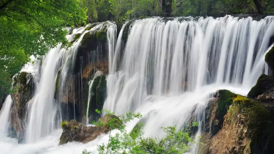 Shuzheng Waterfall