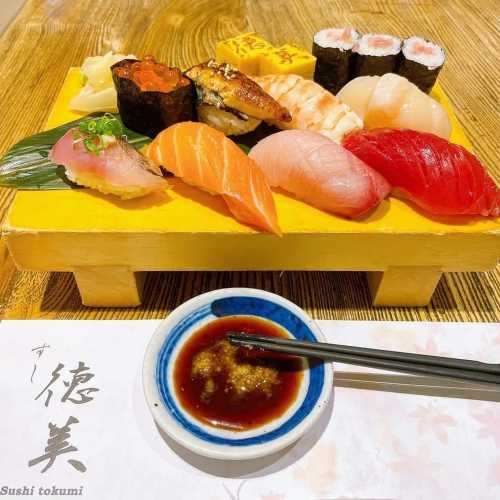 Sushi Tokumi