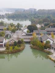 洪沢湖水釜城風景区