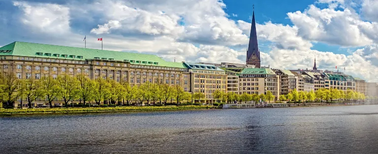 Hotels in der Nähe von Rote Katze