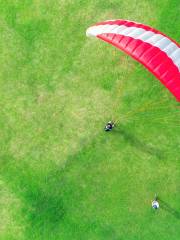 Huashan Paragliding Tour