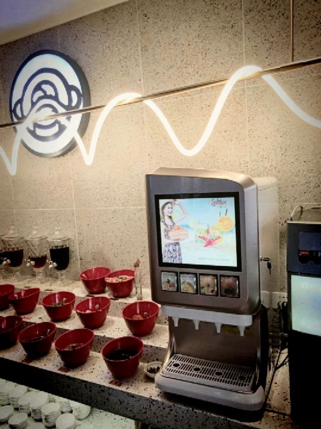 Hao Gu Qi HotPot, Lianhua Road Authentic