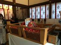 鯛みくじがかわいい「氷川神社」