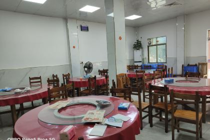 华园农庄(招牌特色炭烧鸡)