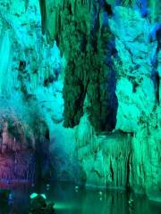 Национальный геологический парк Аньгуо-пещеры