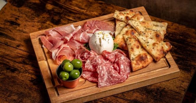 Kotch! Italian Stone-Baked Pizza & Bar