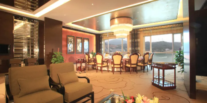 萬綠湖美思威爾頓·翠苑酒樓