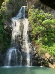 Meiyu Waterfall