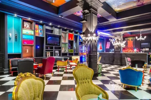 Millennium Fandom Bar
