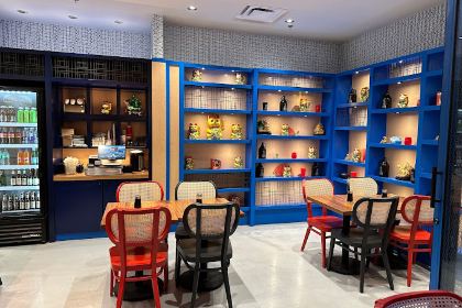 Here Kitty Kitty Vice Den