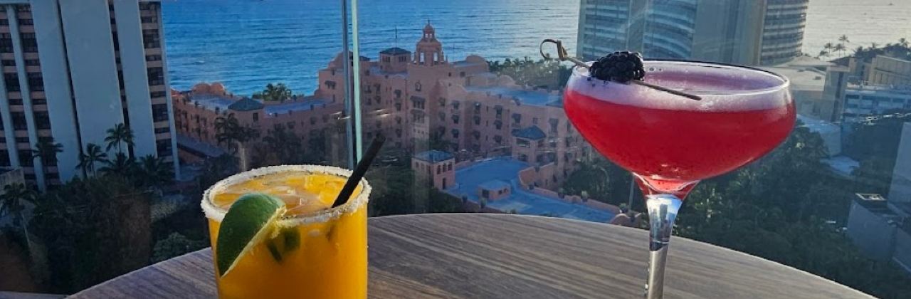 SKY Waikiki Raw & Bar