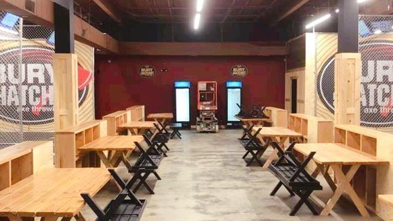 Bury the Hatchet Paramus - Axe Throwing