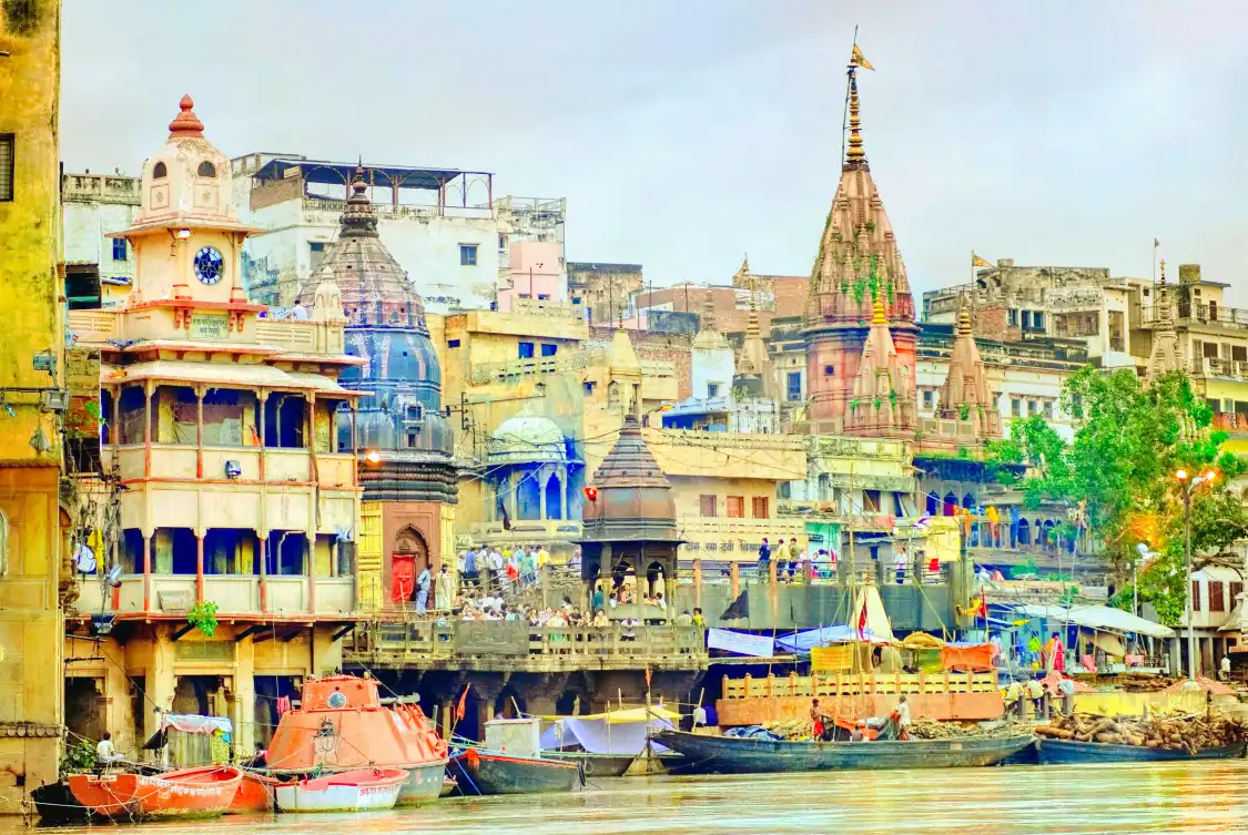 Hotels near Manikarnika Ghat - Manikarnika Mahashamshan Ghat
