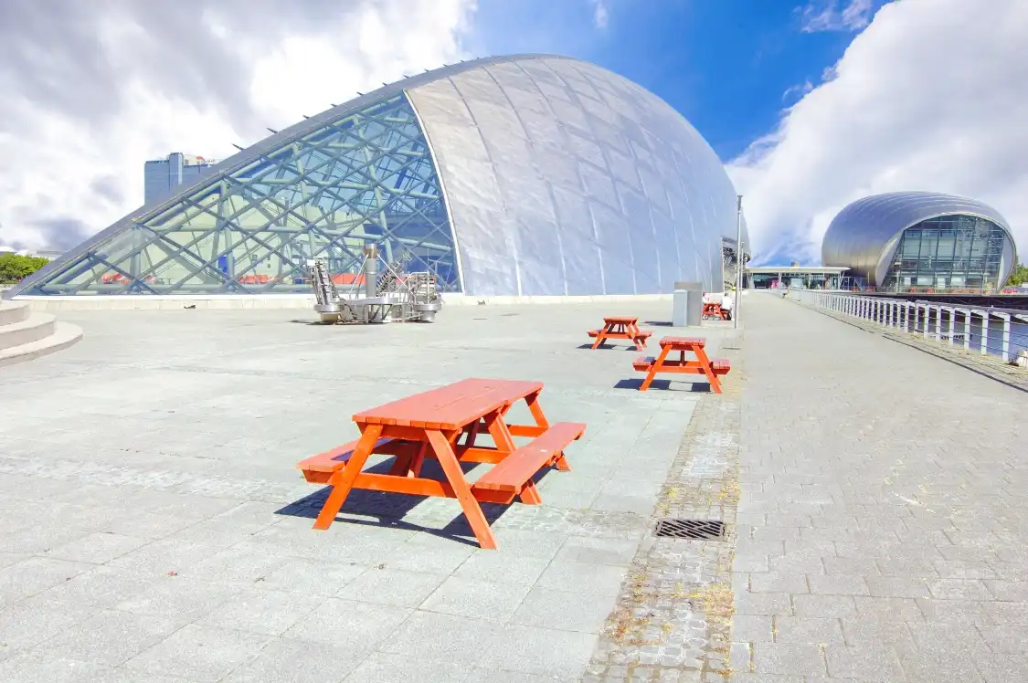 Hotels near Glasgow Science Centre