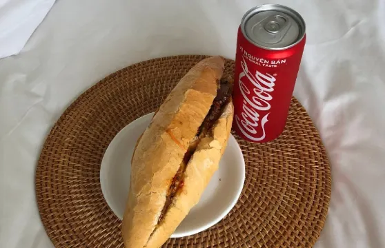 Madam Khanh - The Banh Mi Queen