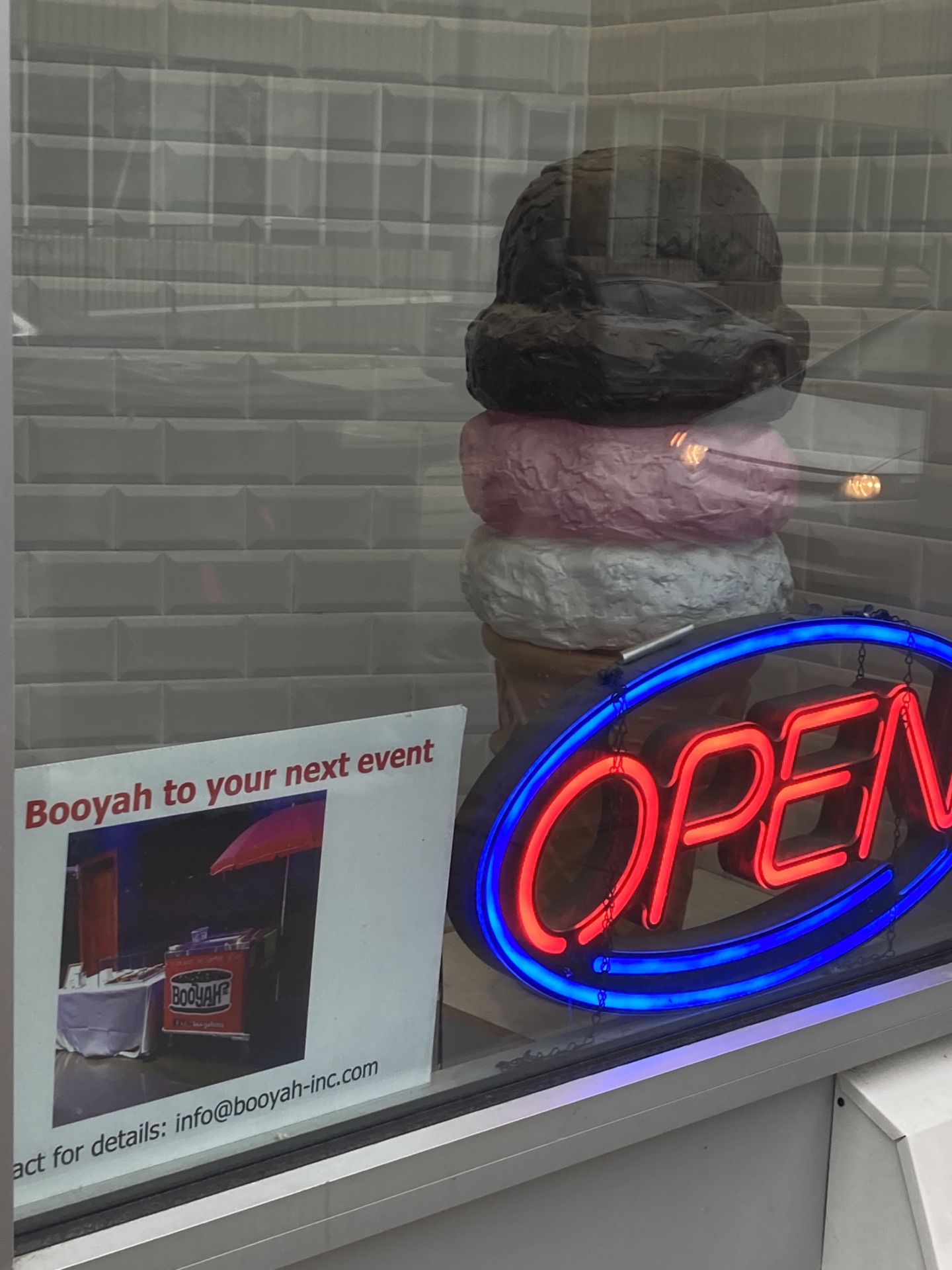 Booyah Ice Cream restaurants, addresses, phone numbers, photos, real user  reviews, 16A Vaughan Rd, Toronto, Ontario M6G 2N1 Canada, Toronto  restaurant recommendations 