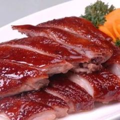 JIANG NAN YUGE User Photo