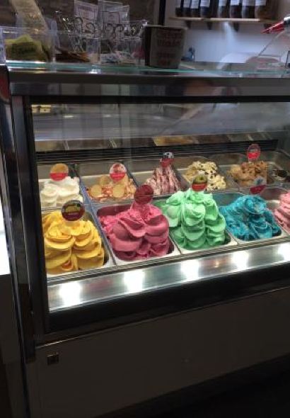 Ferretti Gelato E Caffe