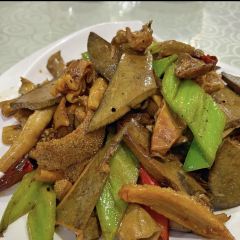 白音老山界·焖羊肉 User Photo
