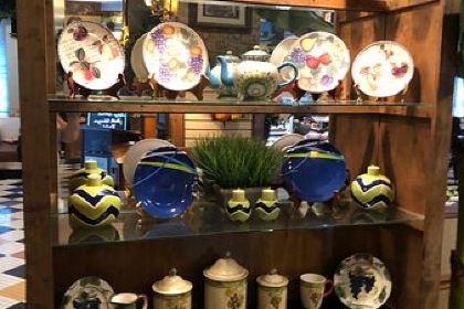 Indulge Bistro & Wine Bar