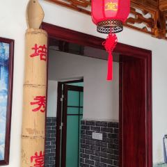 JIN LU SHENG HAI ZHEN JIU LOU User Photo