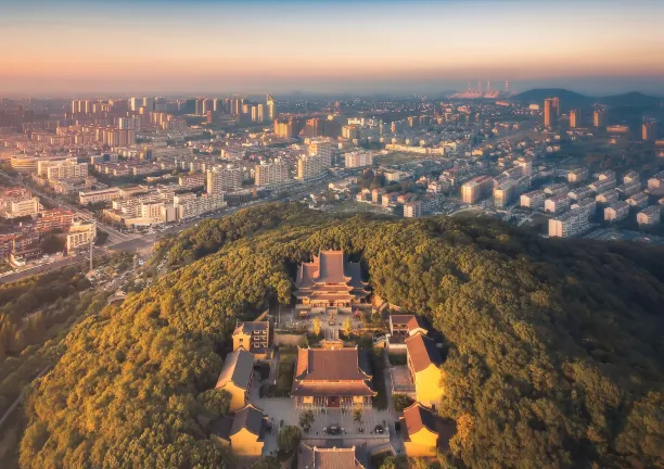 Отели рядом с достопримечательностью «»