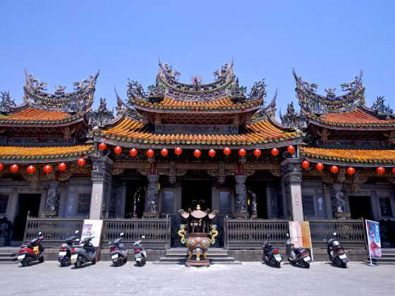 Sanxia Temple