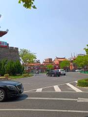 Chaotianmen Roundabout