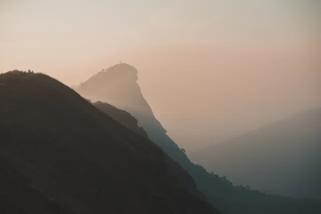 ดอยม่อนจอง