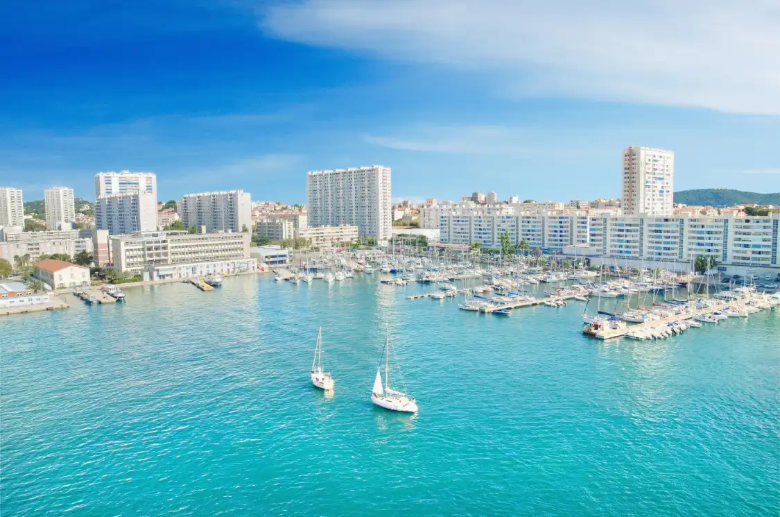 Hotels near Le Port de Toulon