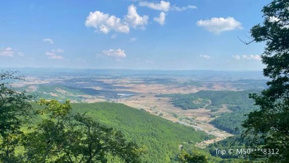 Luotongshan Sceneic Area