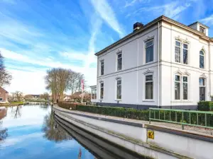 Kaatje bij de Sluis